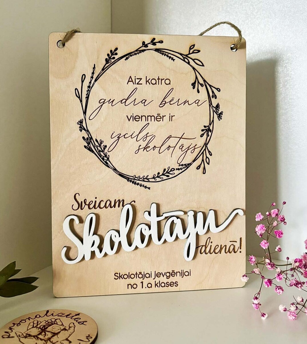 Personalizēta dāvana SKOLOTĀJAI vai AUDZINĀTĀJAI | Personalizētas dāvanas SIA KATEC