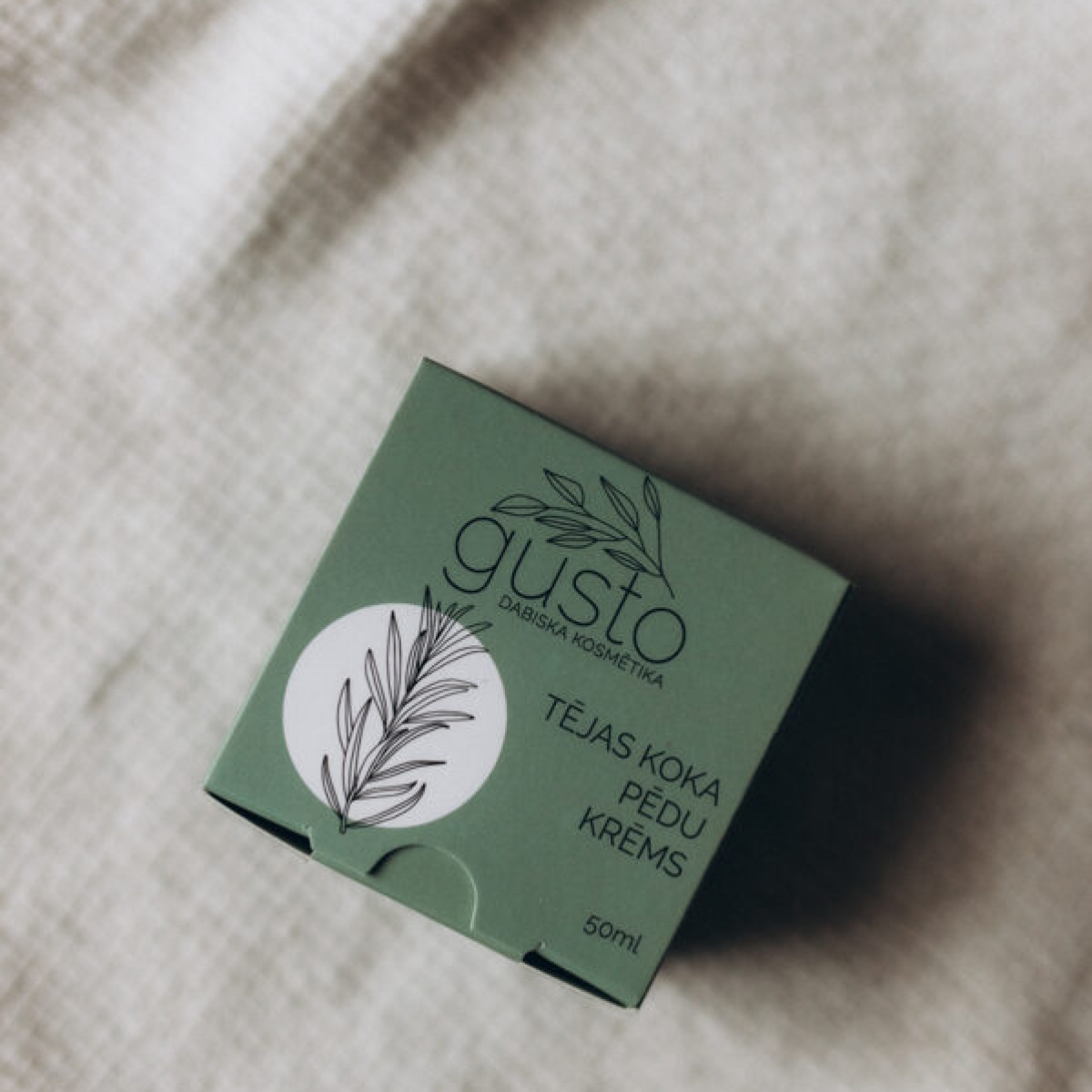 GUSTO_Cosmetics_by_Elza_Pallo_Fotografs_Kuldiga25-a07f4da01f0b8f1d67115d9553c037c8