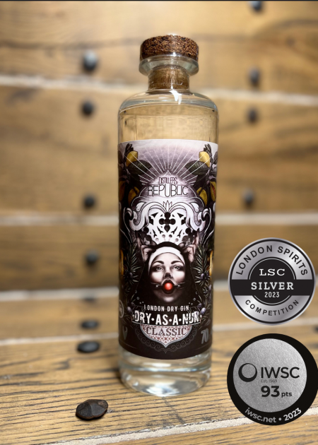Džins priežu pumpuru | Distillers Republic
